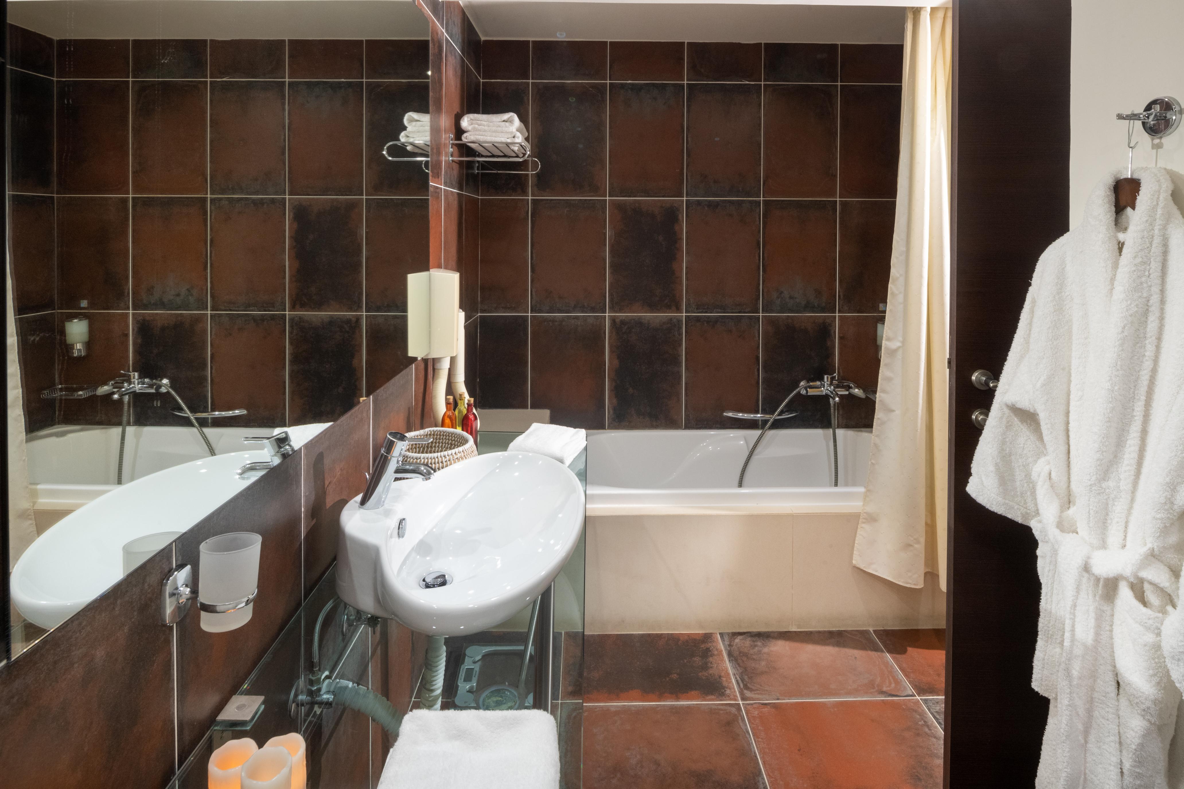 Angela Suites Boutique Hotel Sissi  Ngoại thất bức ảnh