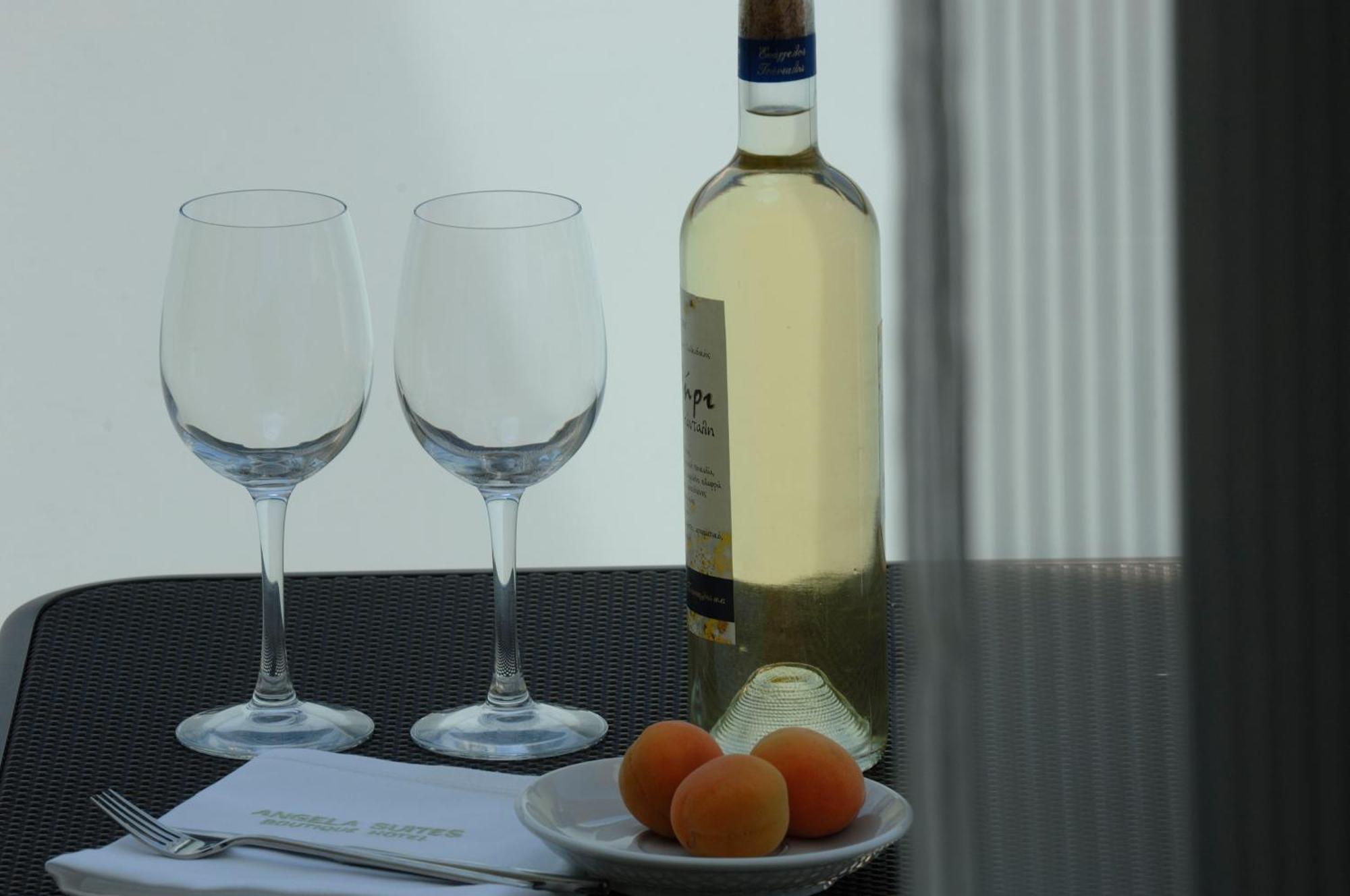 Angela Suites Boutique Hotel Sissi  Ngoại thất bức ảnh